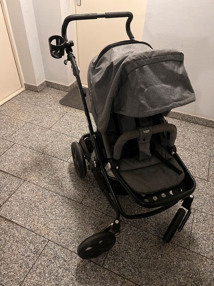 Verkaufe Kinderwagen Britax GO BIG "Grey Melange" - sehr gut in Berlin