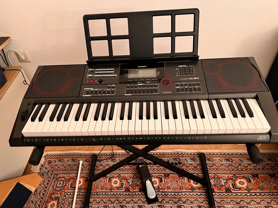 Casio CT-X5000 Keyboard zum Verkaufen in Kassel