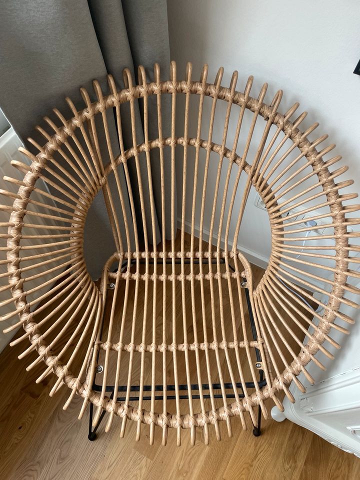 Stuhl Sessel rattan westwing sehr bequem Holz flechtmuster Lounge in München