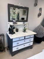 ❤️ Spiegelkommode der 40er Jahre Shabby Chic Vintage Duisburg - Walsum Vorschau