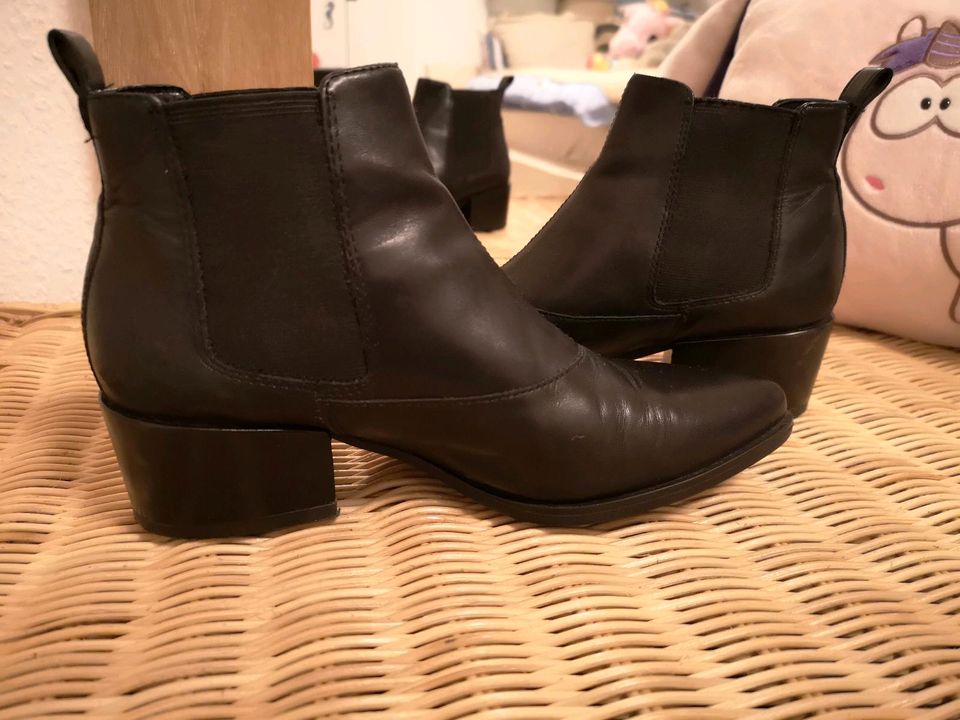 Vagabond Stiefelette Gr. 36, Leder in Berlin