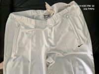 Nike weiße Hose weites Bein NP 99€ Hessen - Baunatal Vorschau