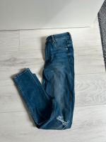 H&M high Waist Jeans Niedersachsen - Cloppenburg Vorschau