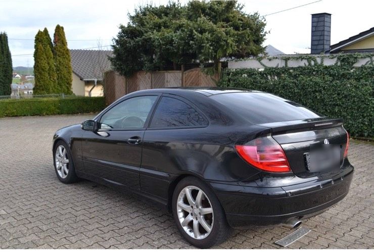 Mercedes C230 Kompressor Sportcoupe in Saarbrücken