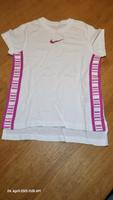 Tshirt von Nike Bayern - Moos Vorschau