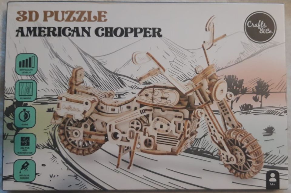 3 x 3D Puzzle / Holzbausatz für ein Flugzeug, Lok & Motorrad in Plettenberg