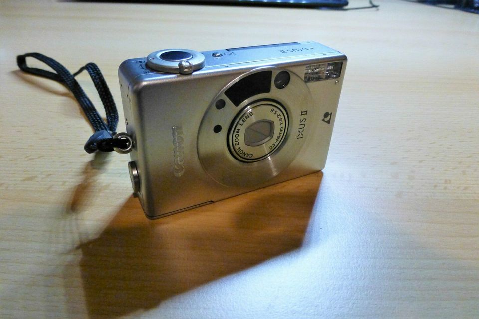 Canon IXUS APS-Kamera in Aichwald