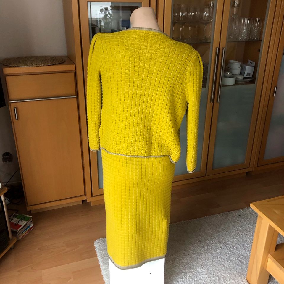 Strickkleid M mit  Strickjacke S in Aschaffenburg