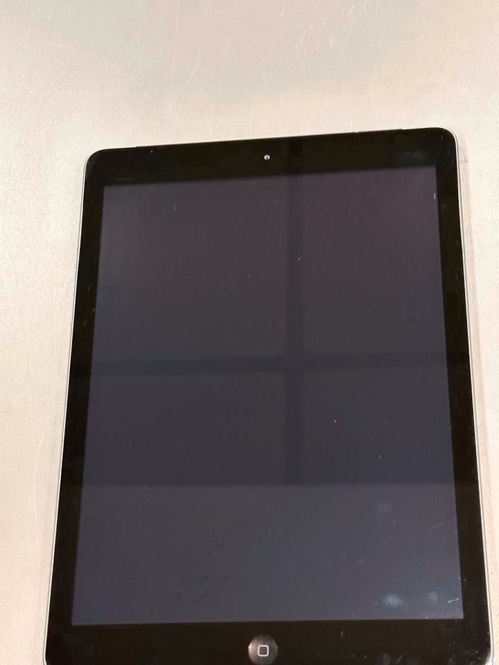 ❗❗ GENERALÜBERHOLT ❗❗ Apple iPad - Refurbished - Günstige Tablets & Reader gebraucht kaufen in Hamburg - 12 Monate Garantie & Rechnung - iPad 6 iPad 7 iPad 8 iPad Pro iPad 11 Zoll iPad 12,9 Zoll in Hamburg