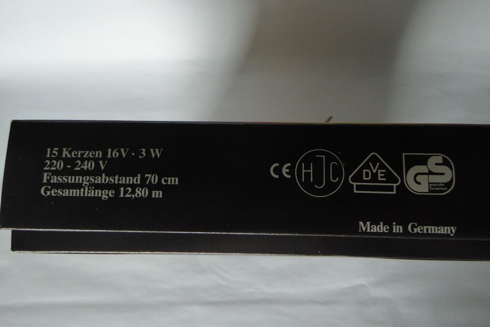 Weihnachtsbeleuchtung innen 15 Kerzen 16V . 3 Watt, 220V in Elkenroth