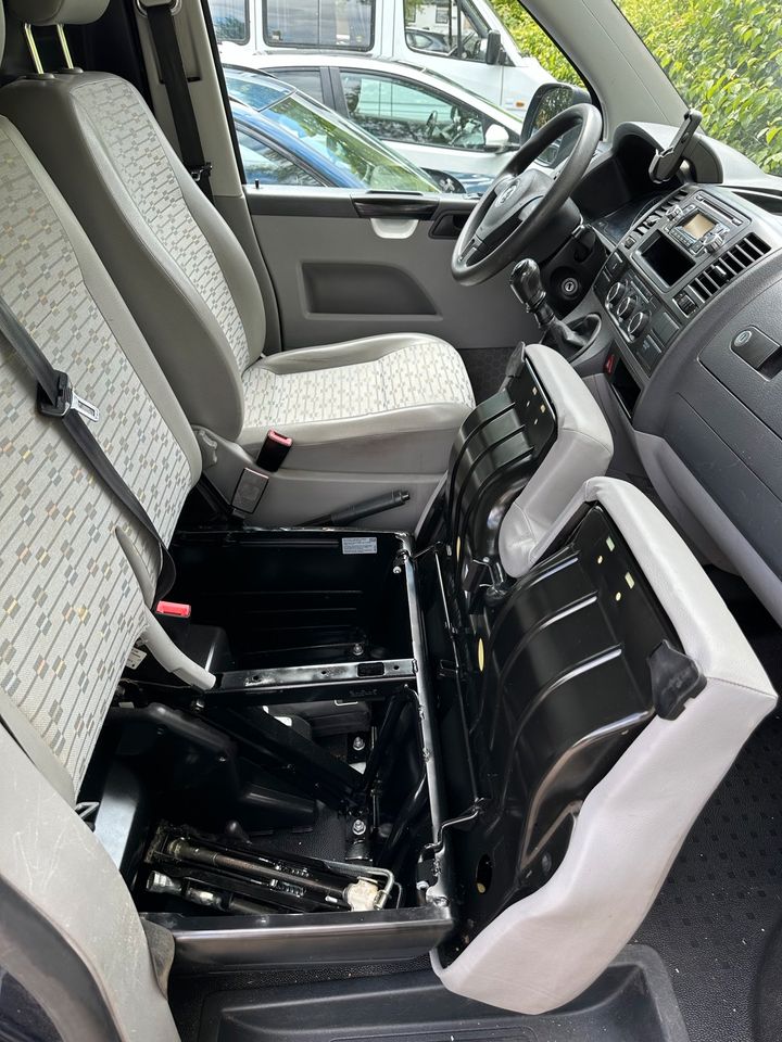 VW T5 Transporter Kasten Facelift Klima PDC AHK Zahnriemem NEU in Mannheim
