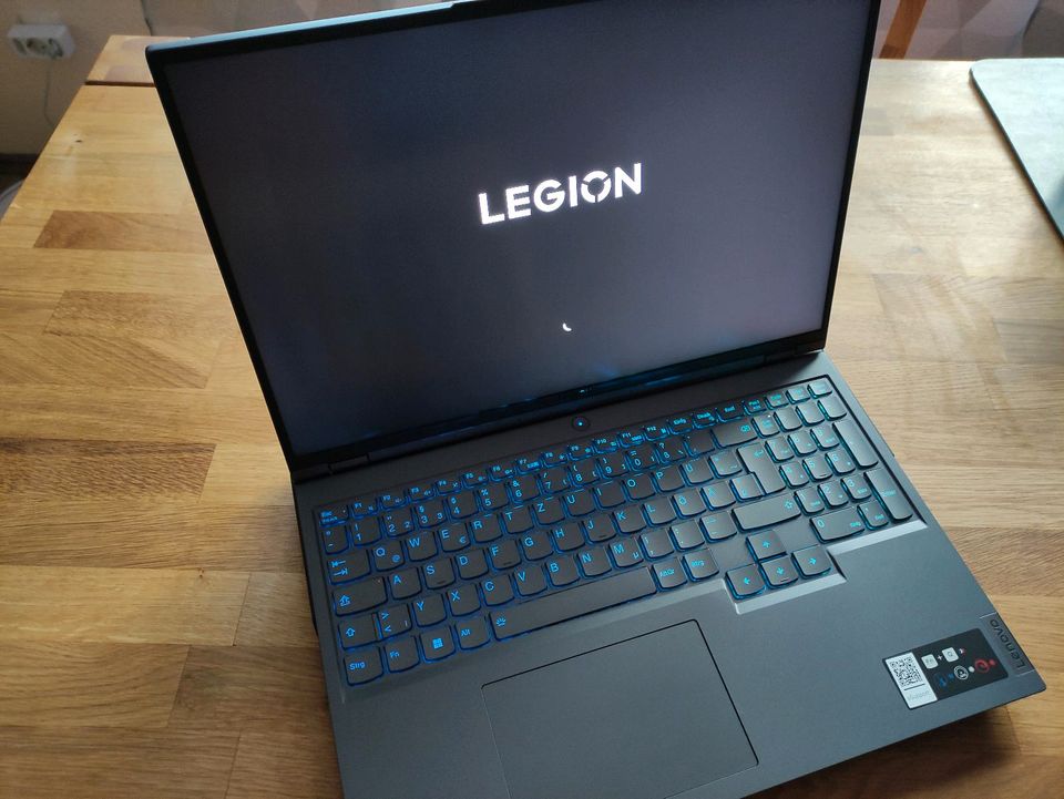 Lenovo Legion 5 Pro Gaming Laptop RTX 3060 i5 12500H in Daun