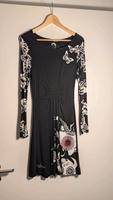 Desigual Kleid schwarz mit weißem Print Baden-Württemberg - Karlsruhe Vorschau
