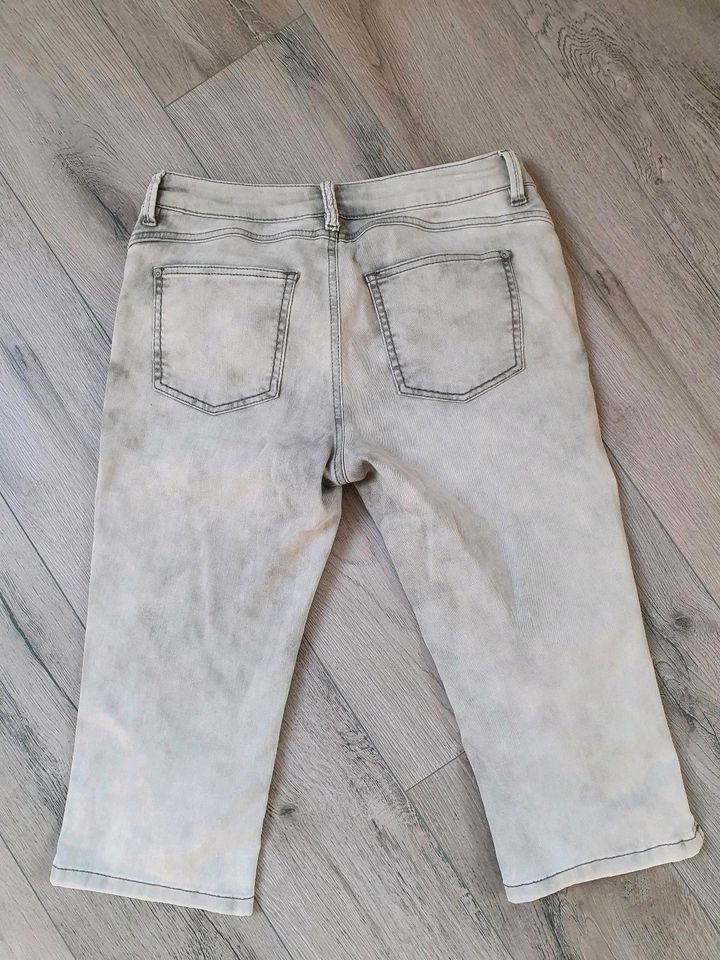 Soccx Bermuda Jeans Gr.29 Gr.38 neuwertig in Rühen