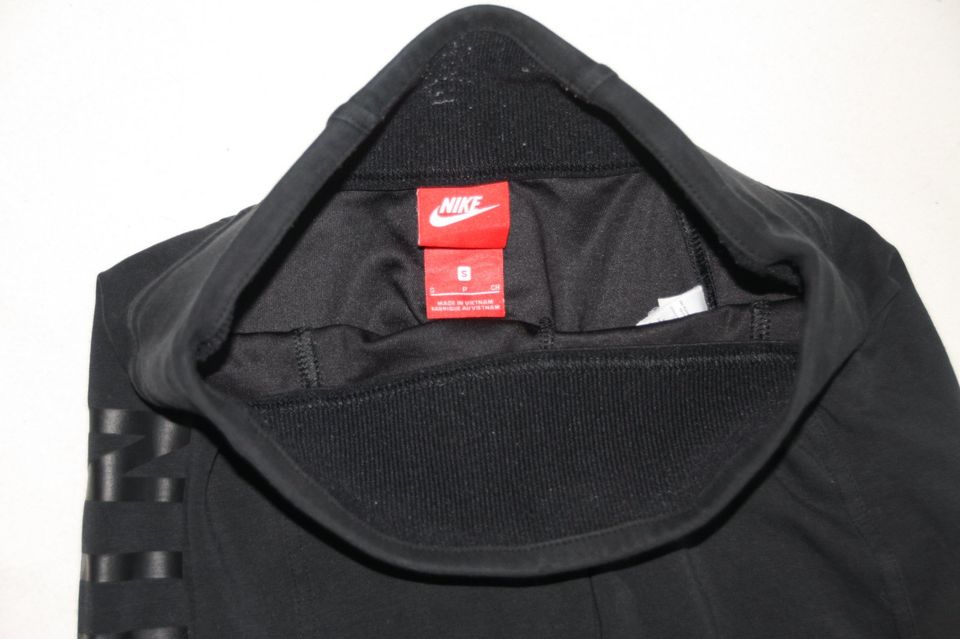 Nike Sportsweat Essential Damen Logo Sporthose High Waist Gr. S in Kiel