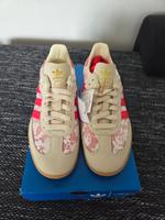 Adidas Samba OG x Liberty London Better Scarlet Schuh 39 1/3 und Bayern - Cham Vorschau