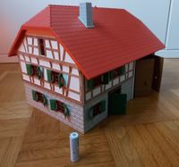 Spielzeug Bauernhaus aus den 80er / 90er / SEHR GUT erhalten Nordrhein-Westfalen - Neuss Vorschau