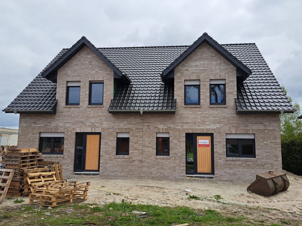 Gutgeschnittene Neubau-Doppelhaushälfte (Haus 4) in ruhiger Lage von Friesoythe gelegen in Friesoythe