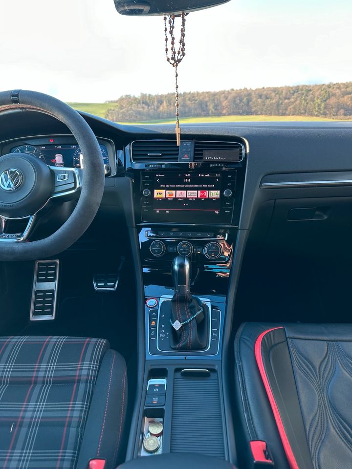 VW Golf GTI VII in Kirtorf