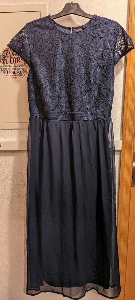 Abendkleid blau Größe 44 Bodyflirt in Gera