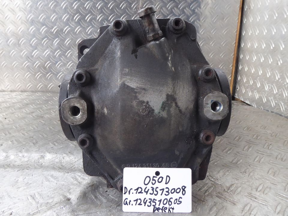 Mercedes R170 Differential A1243513008 A1243510605 Ü:3,27 3:27 in Rastatt