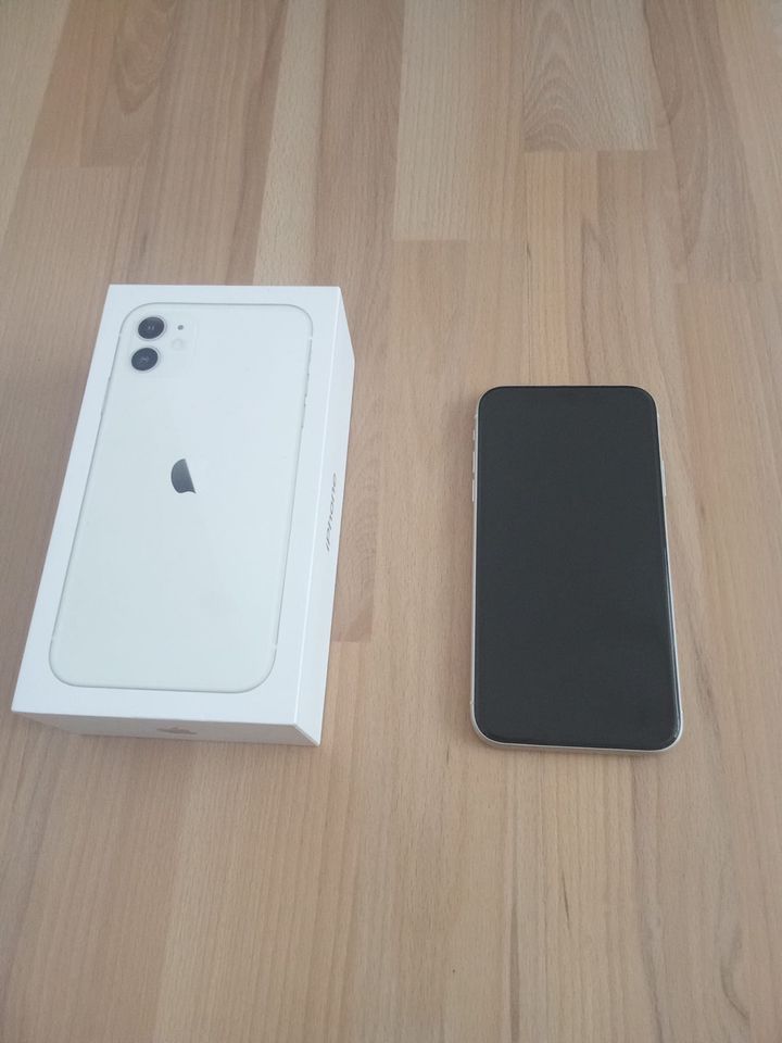 Apple iPhone 11 64GB Weiß in Hannover