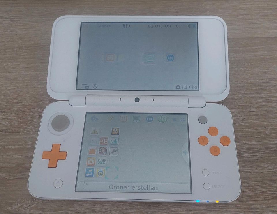 Nintendo 2DS XL Weiss/Orange in Elmshorn