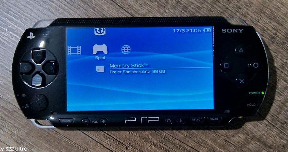 Sony PlayStation Portable PSP 1004 mit CFW in Ahlen