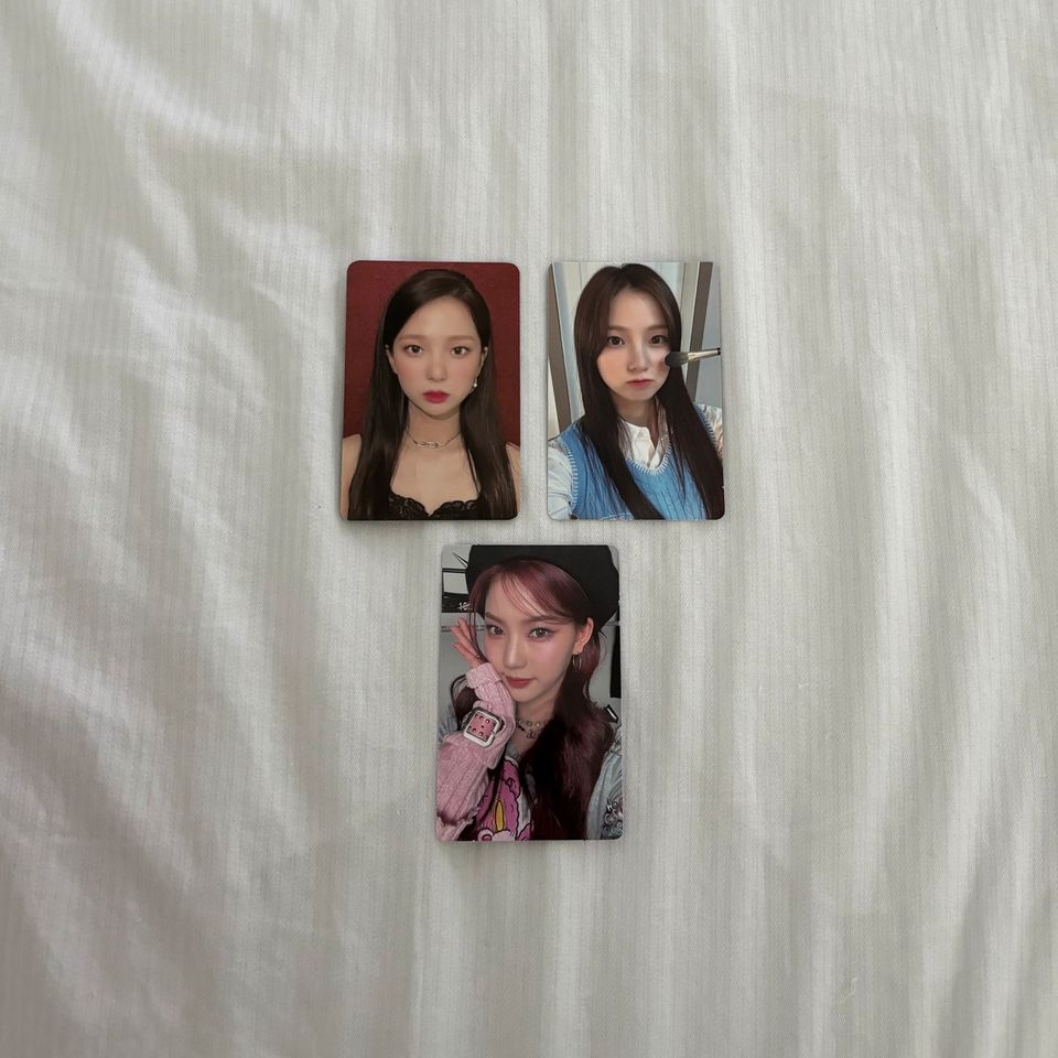 photocard• kep1er choi yujin first impact stayc isa teddybear in Troisdorf