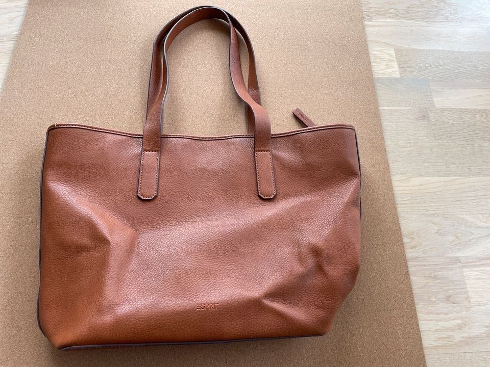 Esprit Handtasche in Flensburg