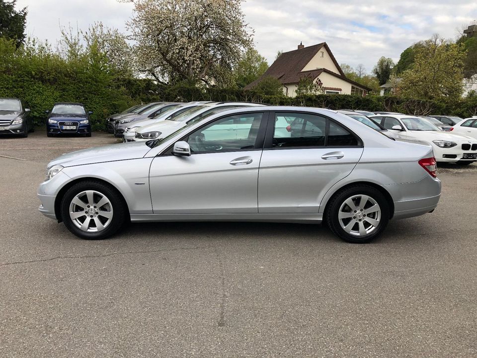 Mercedes-Benz C 180 CGI BlueEFFICIENCY Lim. Automatik in Bad Saulgau