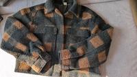 Jacke von H&M (einmal getragen) Nordrhein-Westfalen - Krefeld Vorschau