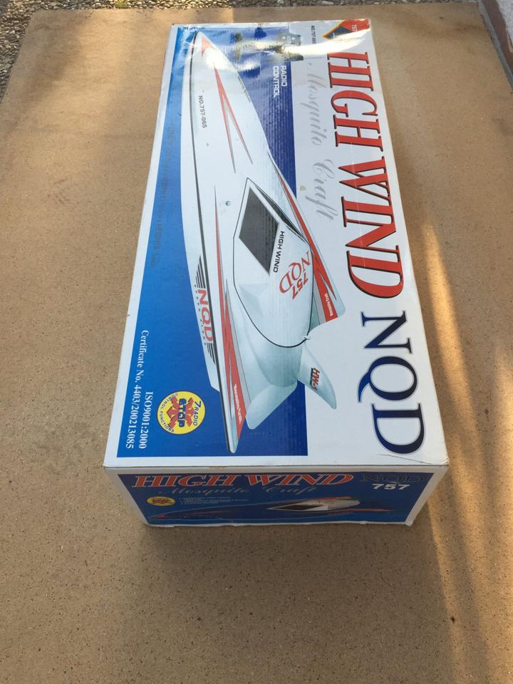 HIGHWIND NQD ferngesteuertes RC Boot - High Wind Modellboot in Emmering