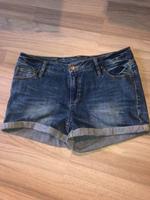 Vero Moda jeans shorts W28 Niedersachsen - Sachsenhagen Vorschau