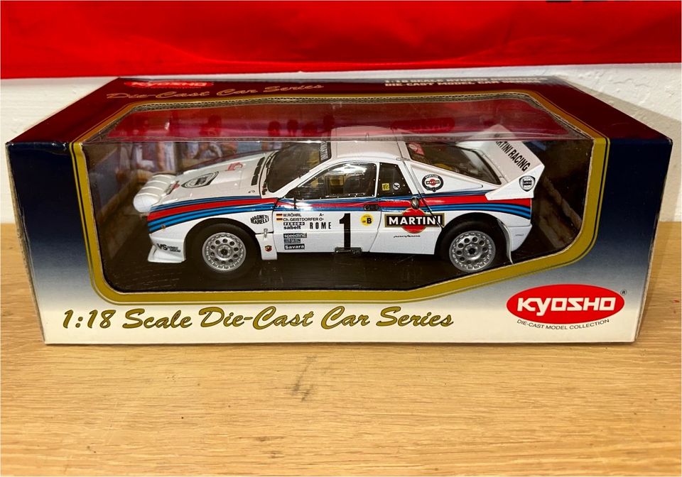 W. Röhrl 1983 Monte Carlo Lancia 037 Rally 1:18 Modellauto Kyosho in Nürnberg (Mittelfr)