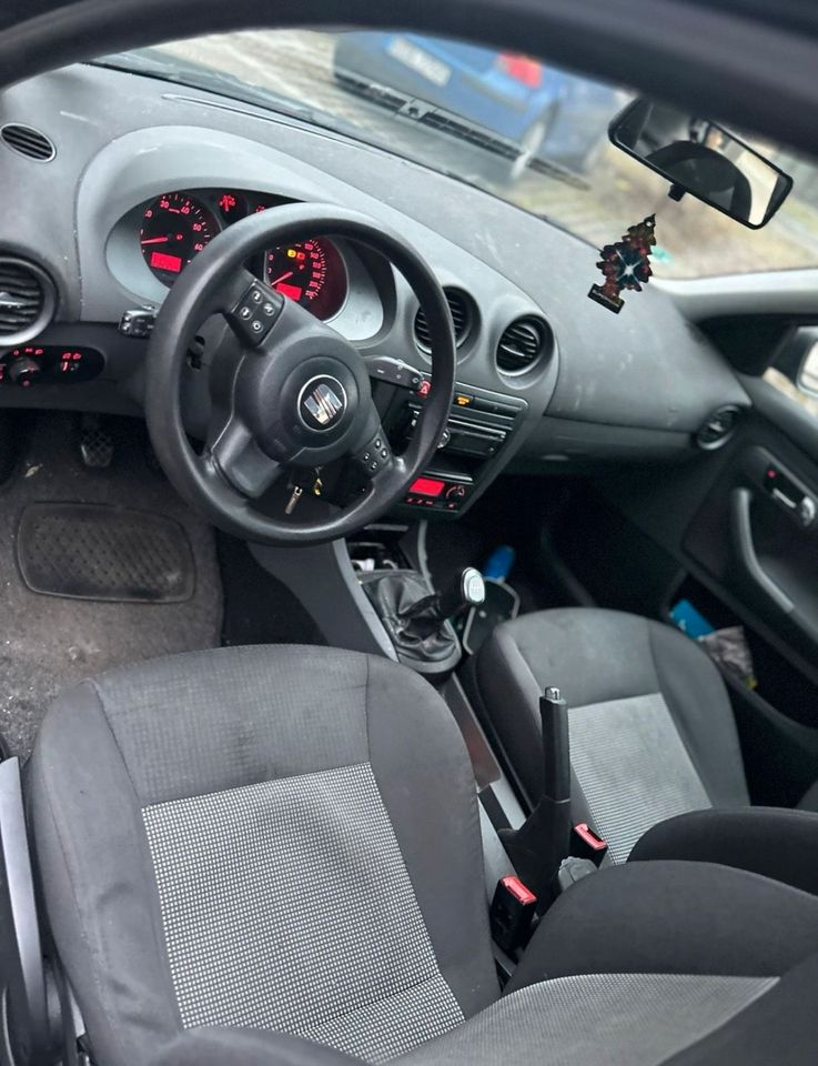 Seat Ibiza 1.2 TÜV NEU in Neutraubling