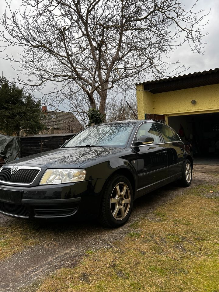 Skoda Superb TDI Facelift in Rathenow