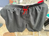 Zagano kurze schwarze Sporthose Größe 6 XL Nordrhein-Westfalen - Castrop-Rauxel Vorschau