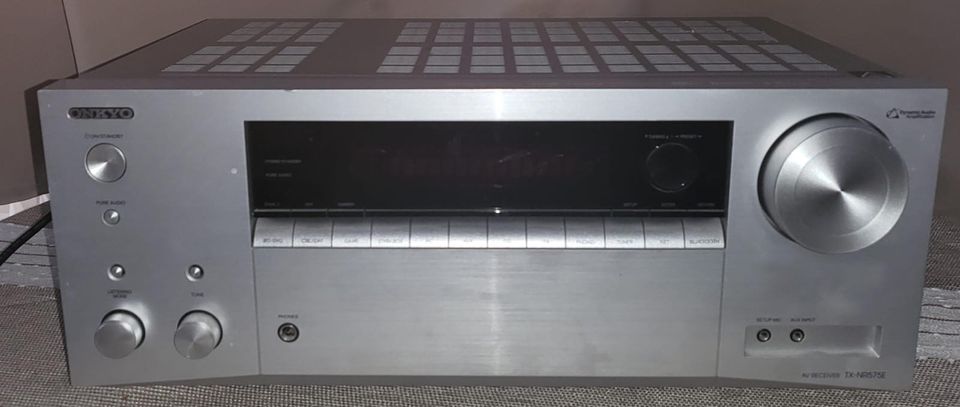 Onkyo AV Receiver TX-NR575E in Meckenheim