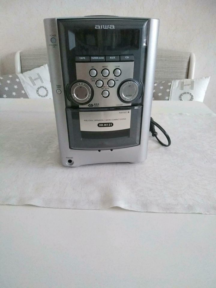 AIWA kleine Kompaktanlage, Modell XR-M131 in Bokel