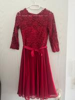 Kleid mit Spitze Hessen - Solms Vorschau