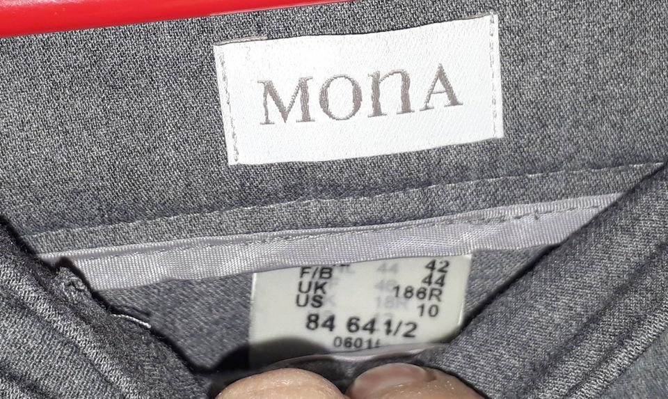 Graue Hose mit Bügelfalte von "Mona" in 42 in Hannover