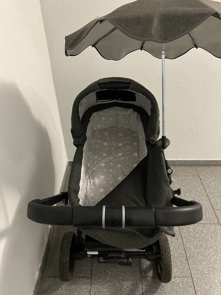 Hartan VIP Bellybutton Kinderwagen Vollausstattung in Stuttgart