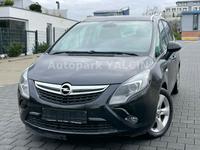 Opel Zafira C Tourer Edition *KLIMA*7-SITZE*AHK*PDC* Baden-Württemberg - Holzgerlingen Vorschau