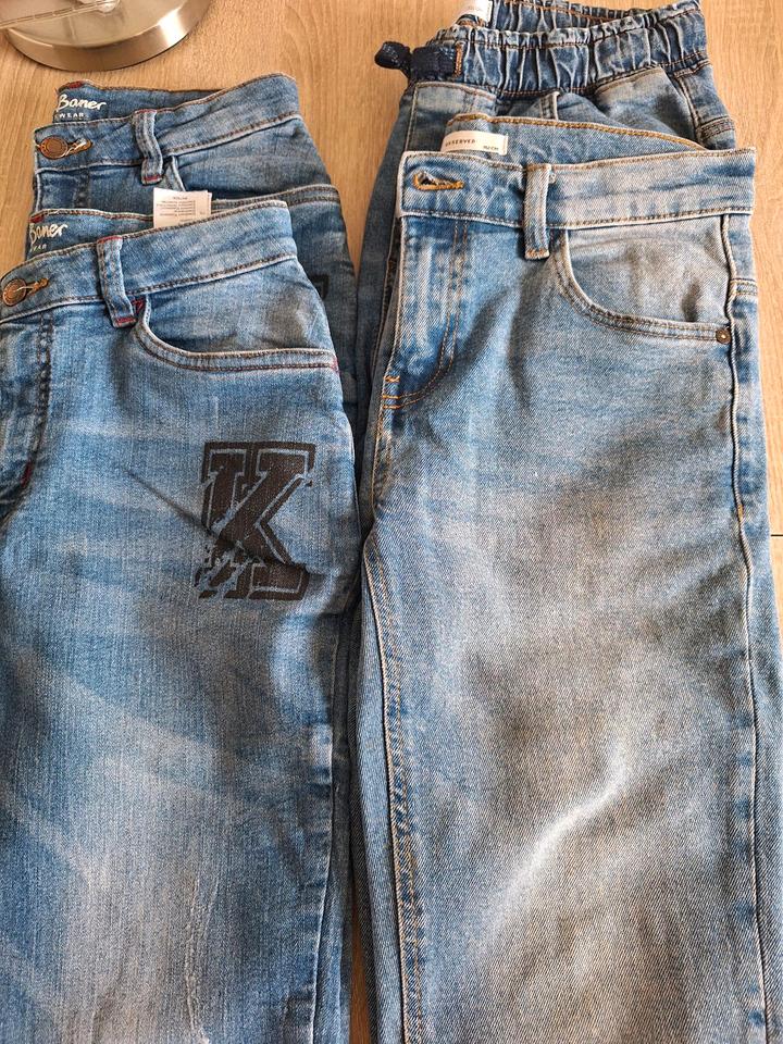 Jeans Gr.146 - 152 in Kelsterbach