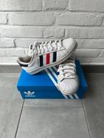Adidas Superstar 40 2/3 Sneaker Schuhe Nordrhein-Westfalen - Jülich Vorschau