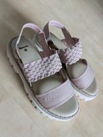 Sandalen von Bench neu Größe 38 Sachsen - Weinböhla Vorschau