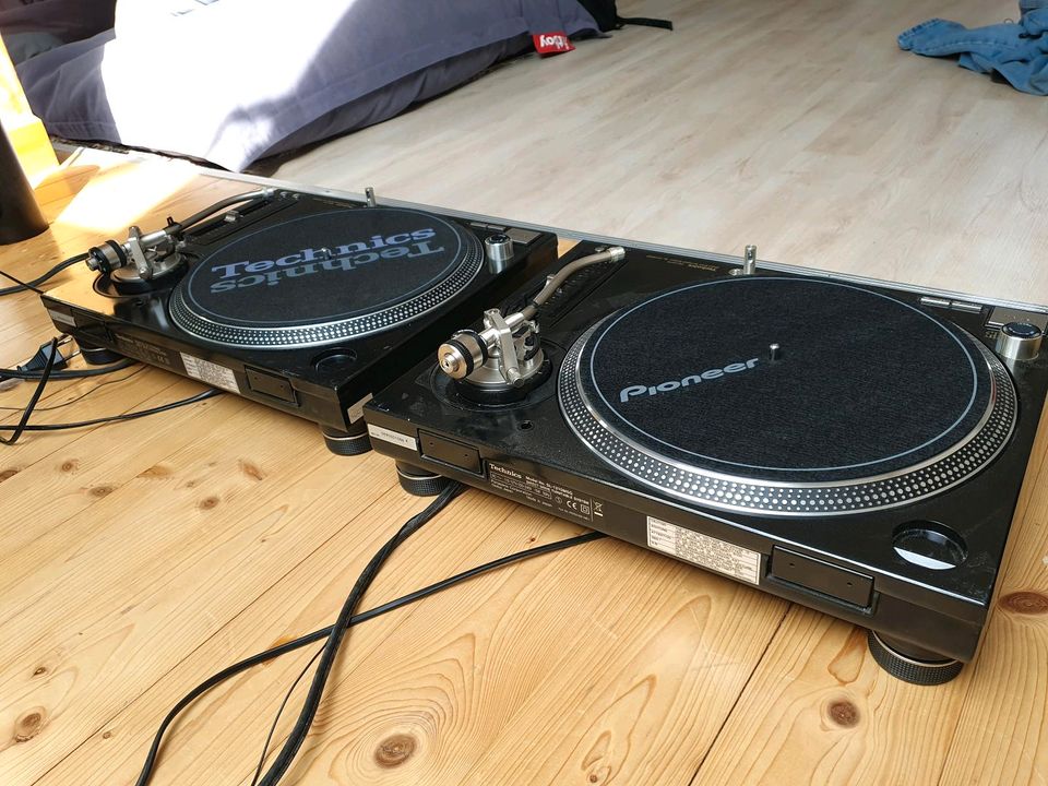 Technics 1210 M5G DJ Plattenspieler (1200 mk2 mk5 m3d mk7 djm 900 in Berlin