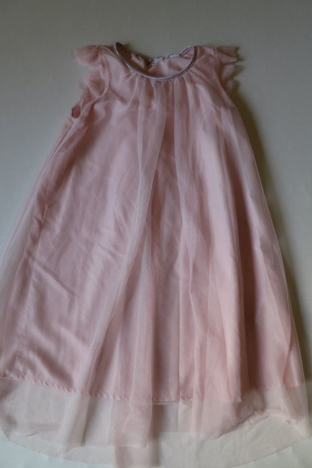 H&M Kleid Gr 128 neu Tüll Versand 2€ in München