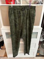 Essentials Jogginghose mit Reißverschluss Khaki Wandsbek - Hamburg Eilbek Vorschau